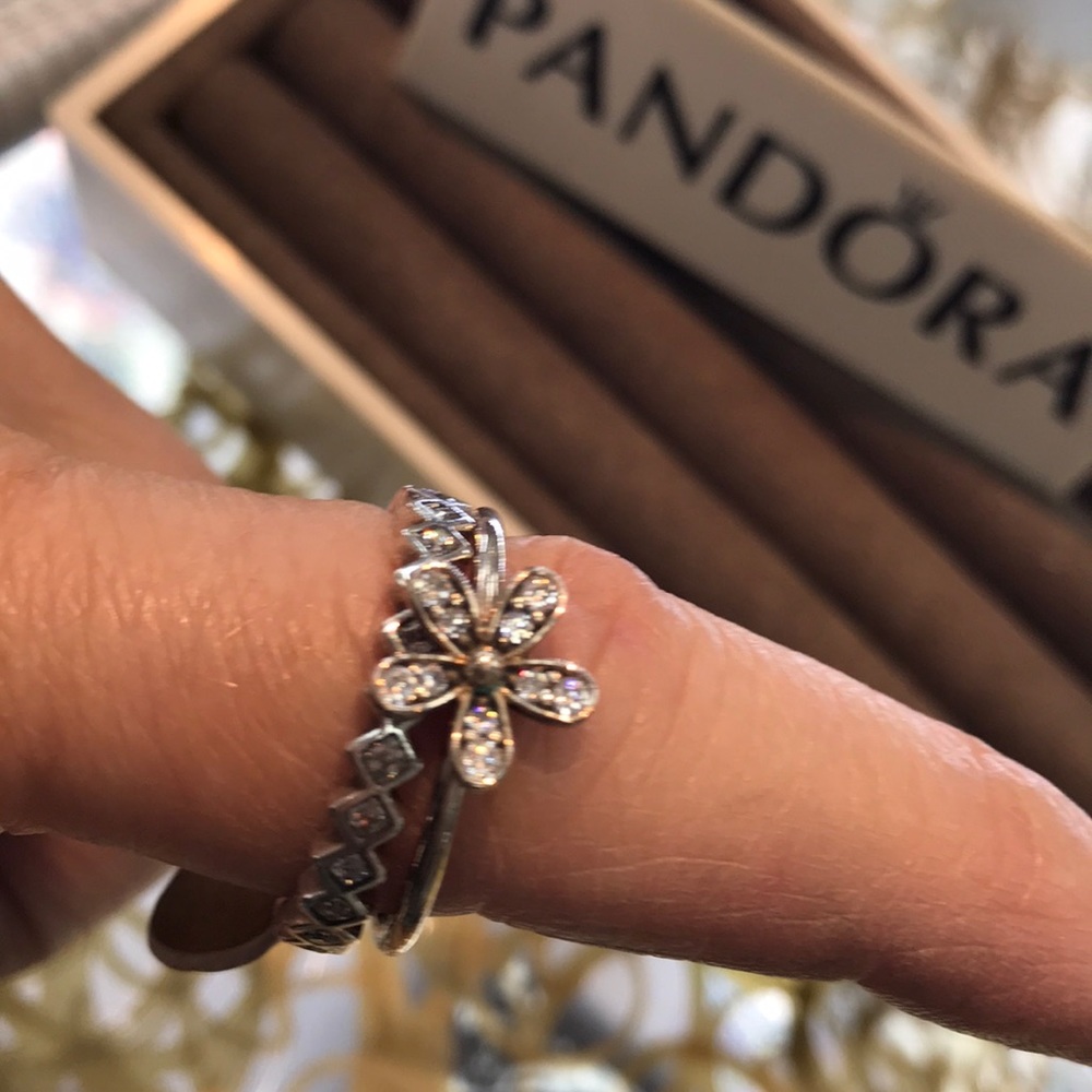 Alluring Princess Clear Ring Size 9 - image 3